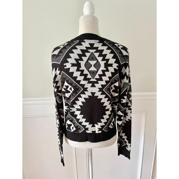 Shasa Aztec Black & White Sweater L - Picture 3 of 4